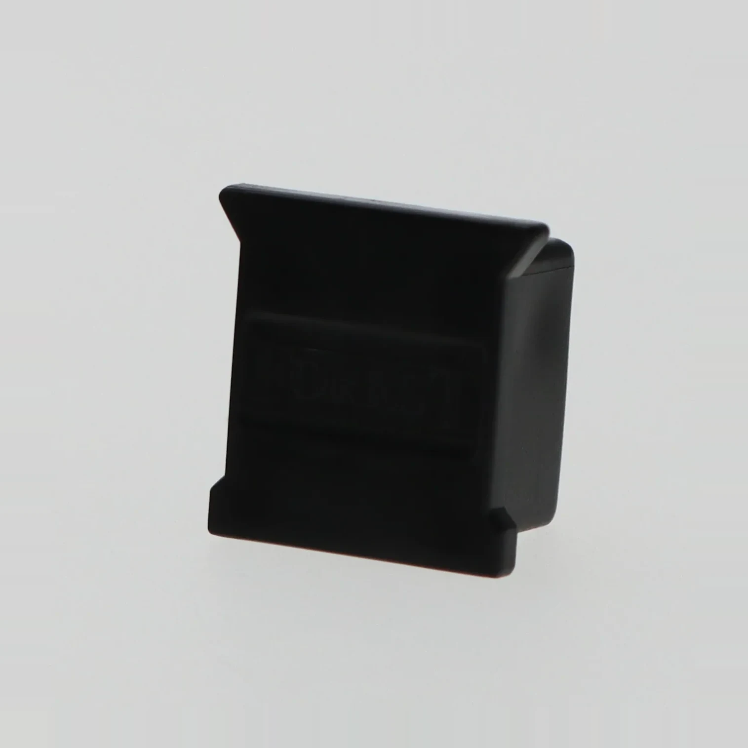 [B36110] EMBOUT COURT CS PLASTIQUE NOIR