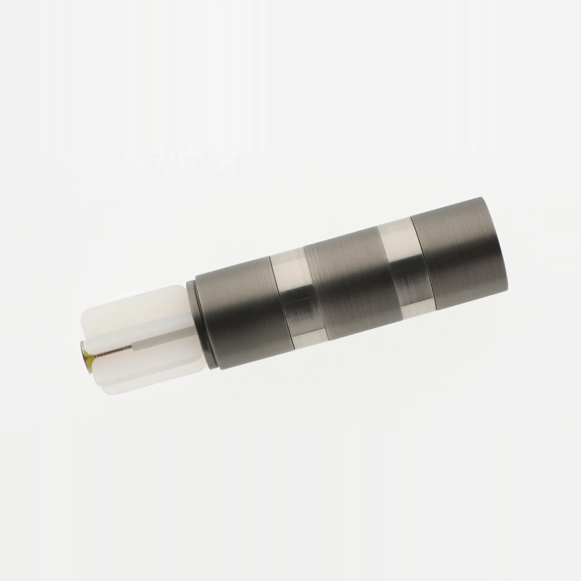 C1.EMBOUT CYLINDRE 28mm CARBONE N.BRIL